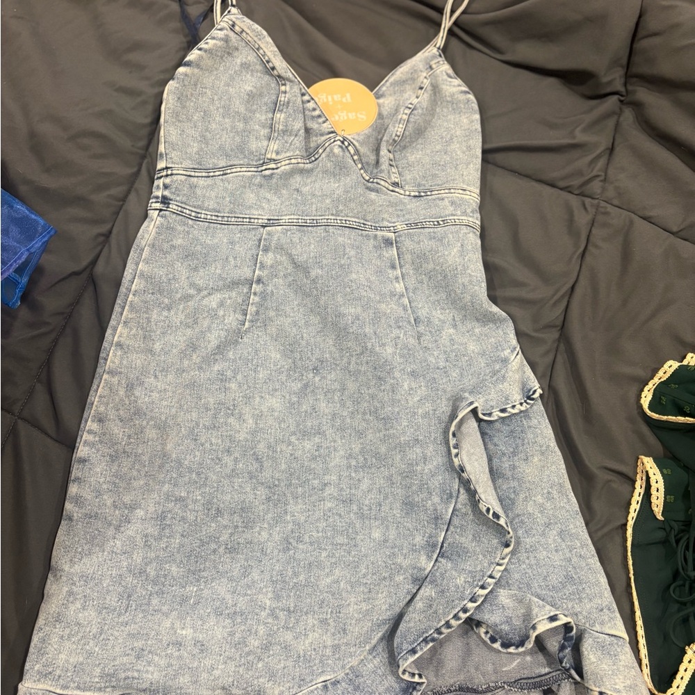 Chic Light Blue Denim Dress with Ruffle